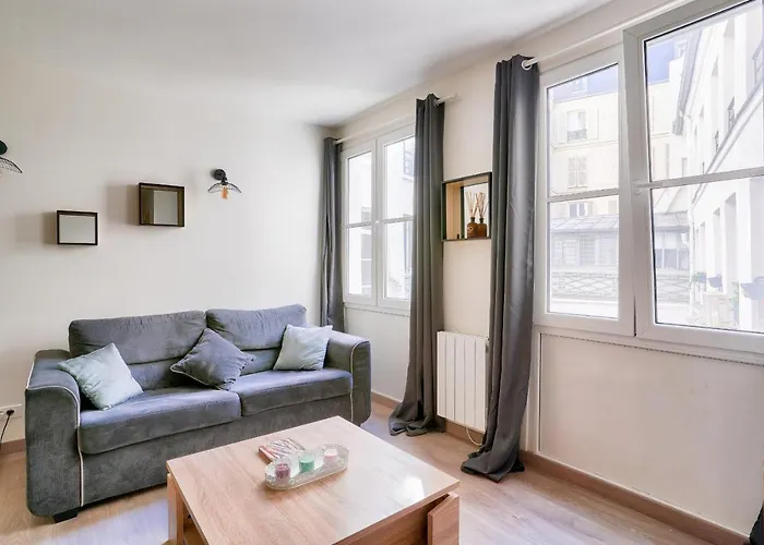Notre Dame De Nazareth Apartman